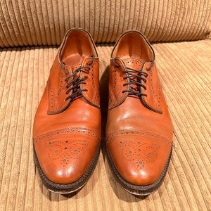 Like New Allen Edmonds Size 10.